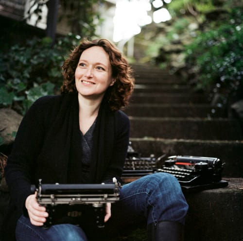 Meet Our Readers: Mary Robinette Kowal