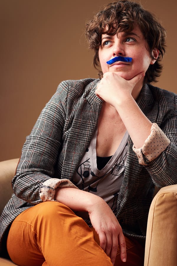 Meet the Readers: Eden Robins