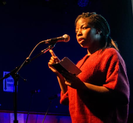 Meet Our Readers: Rayshauna Gray
